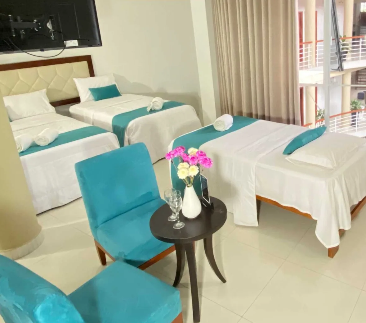 Otra perspectiva de las camas en la Suite Familiar